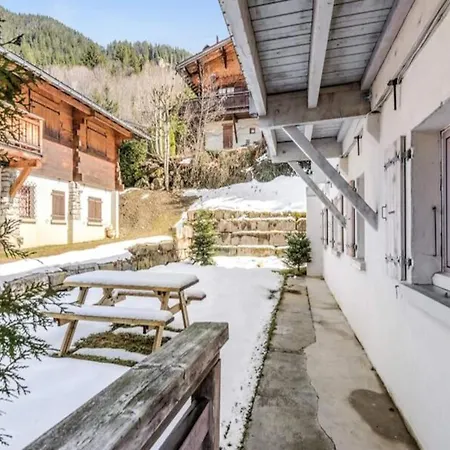 Apartment For 6 People Megeve